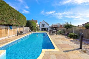 Photo 17- click for photo gallery